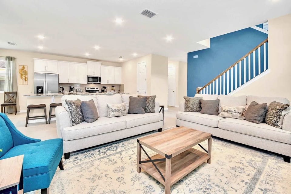 Group Friendly Living Room