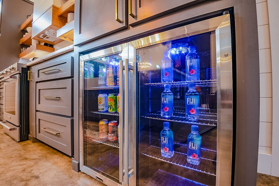 The dual beverage refrigerators keep all of your favorite adult and kids beverages cold. Leave your giant cooler in your car for fun at Broken Bow lake.