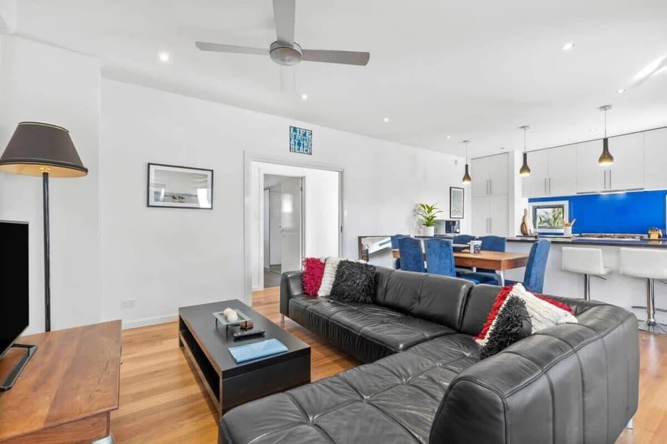 Modern 3-bedroom family home