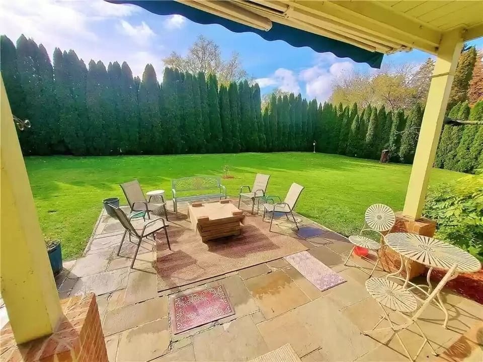 Main Street - back yard view with chairs_2_11zon