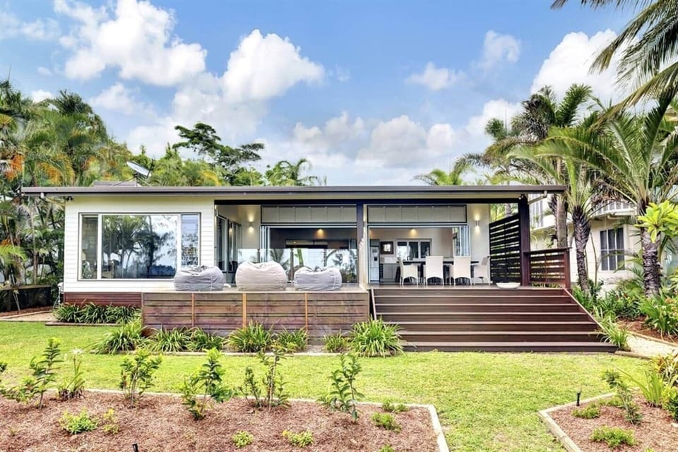 Ripples on the Beach - House Beachside