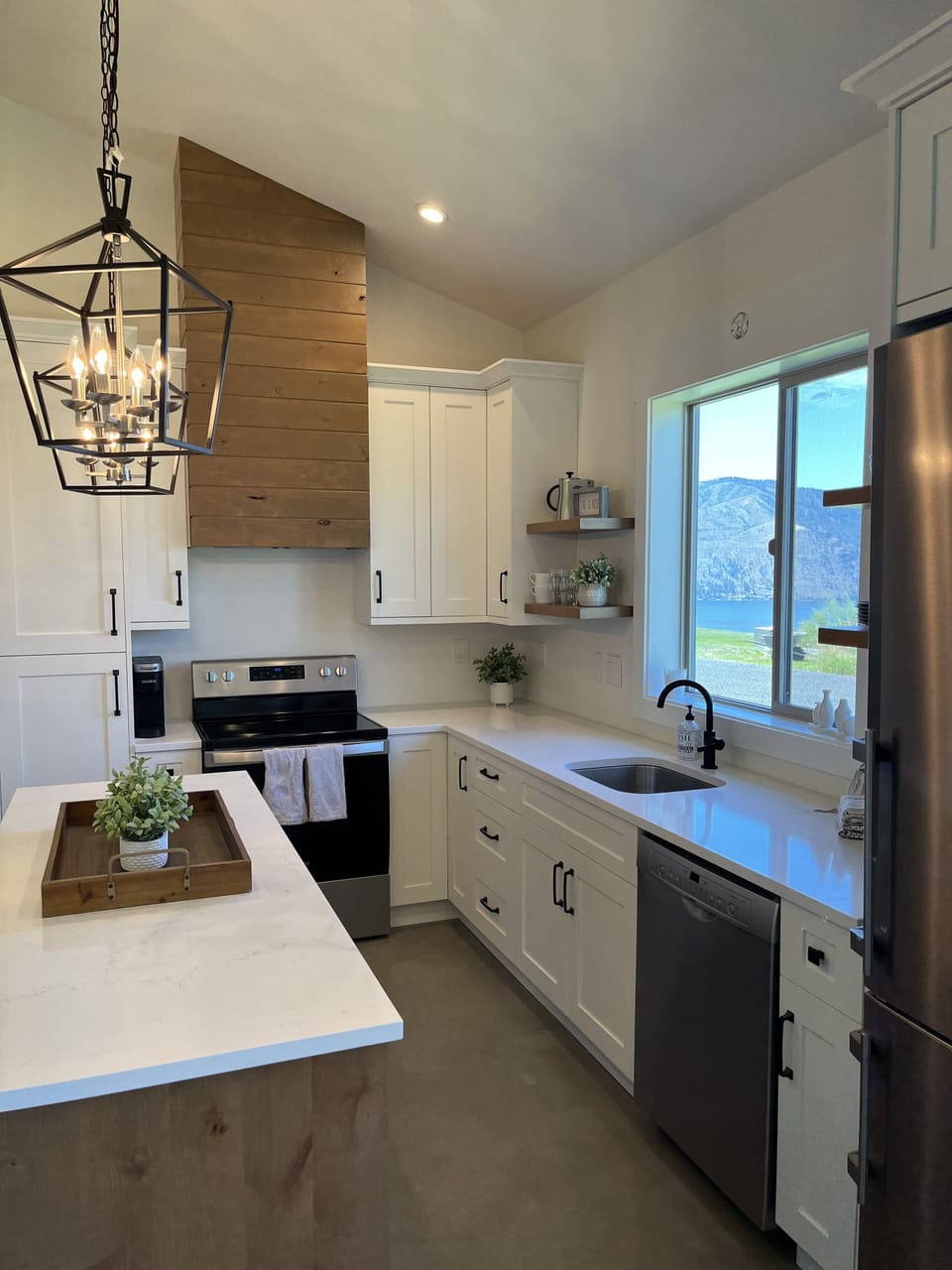 Modern custom built kitchen