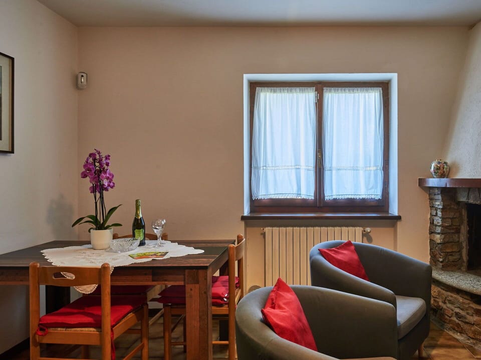 Table, Furniture, Property, Window, Flower, Building, Comfort, Plant, Textile, Wood