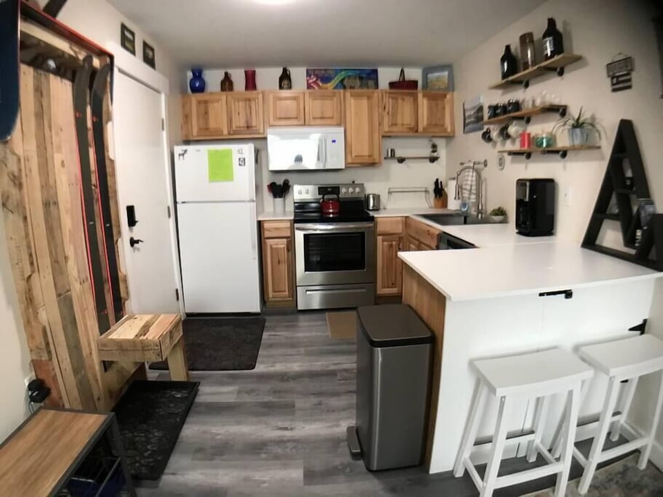 Entrance and kitchen