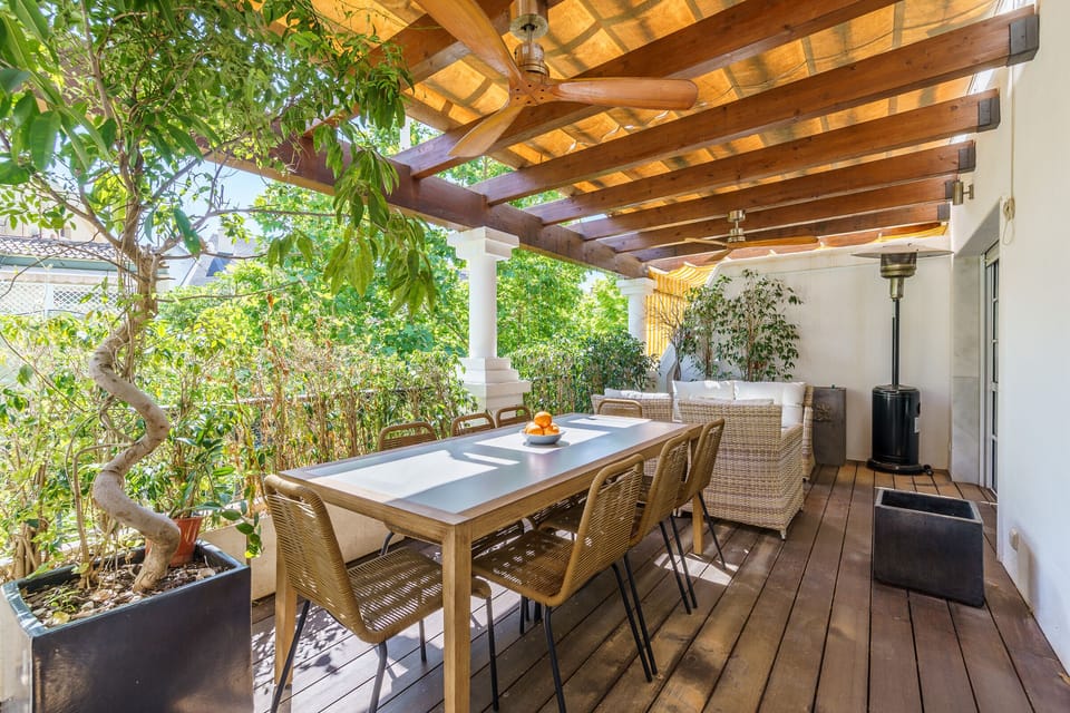 Big terrace with all utilities