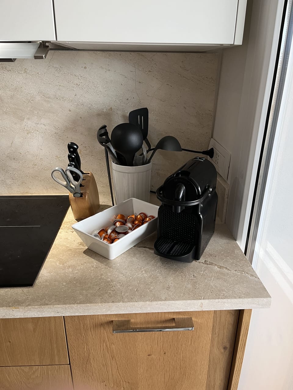 Nespresso machine with coffee capsules included