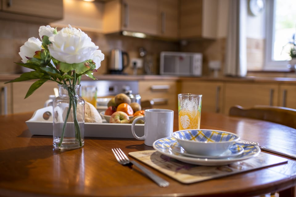 Ground floor: Kitchen with seating for four guests