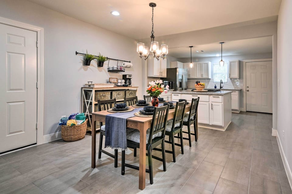 Dining Area | Kitchen | Cooking Basics