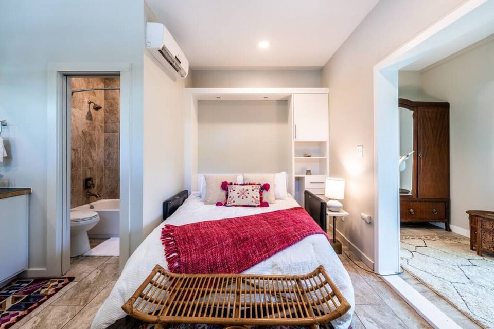 Comfy queen Murphy bed