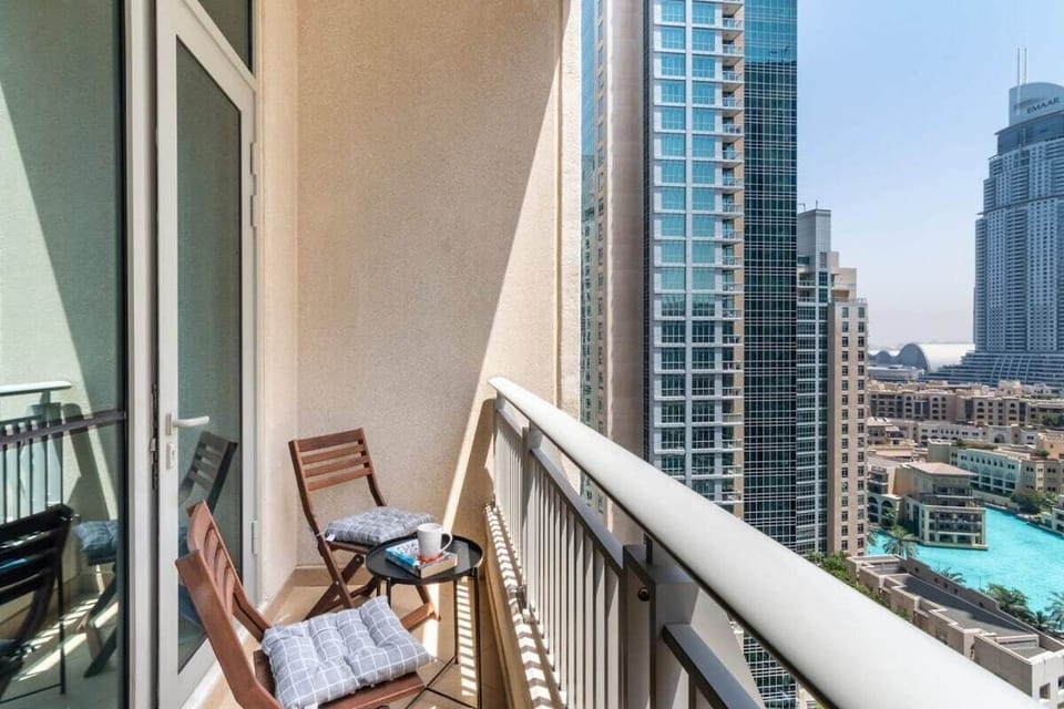 Balcony with fountains view