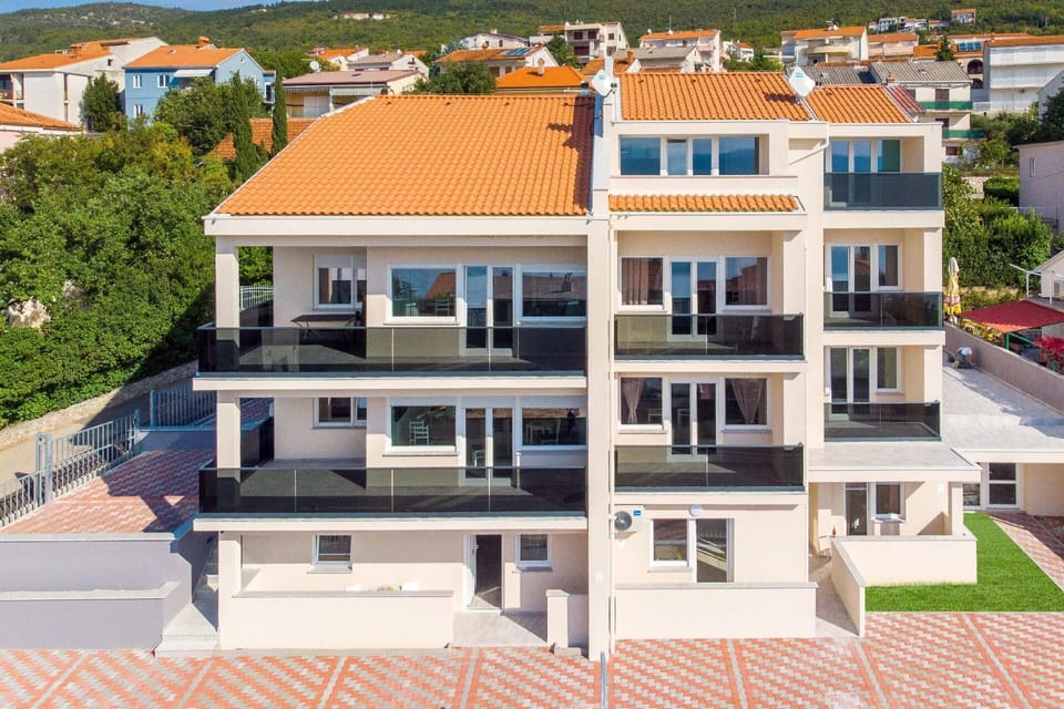 External view of the building. Villa Veronique