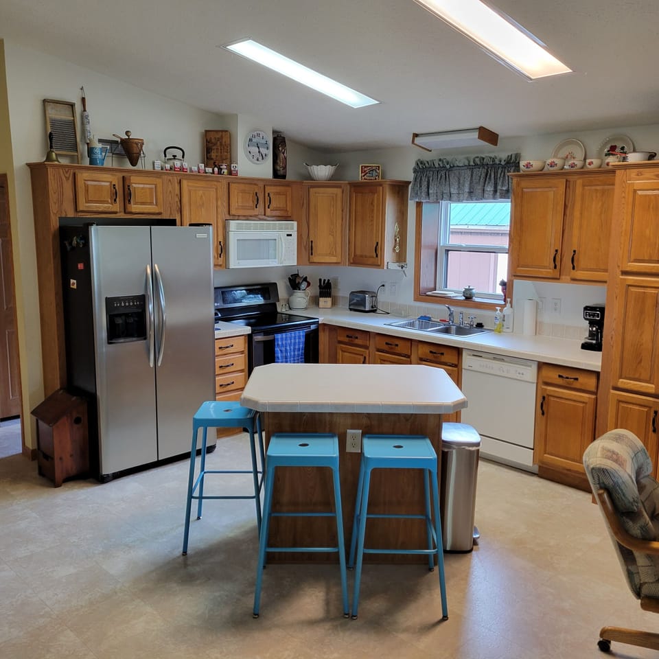 Kitchen without work set-up.