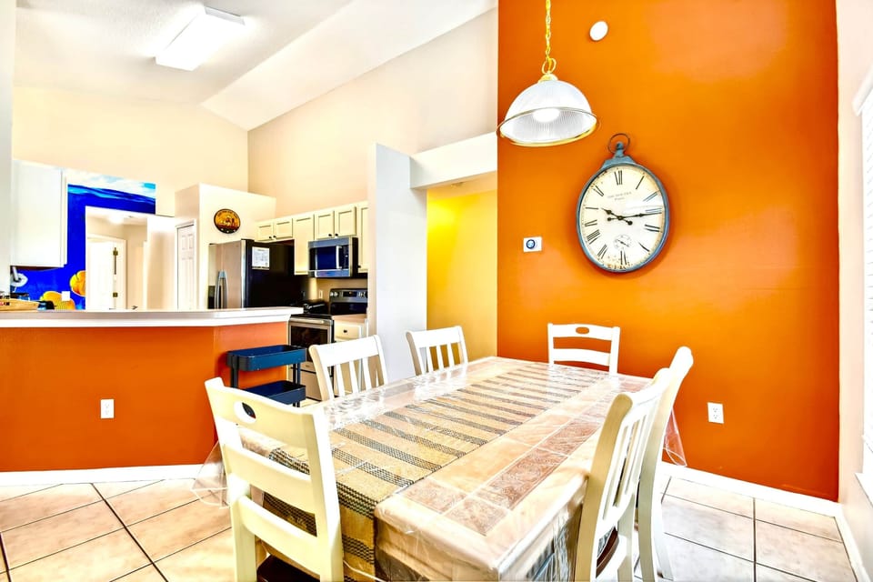 Plenty of space for all the family to sit around the dining table