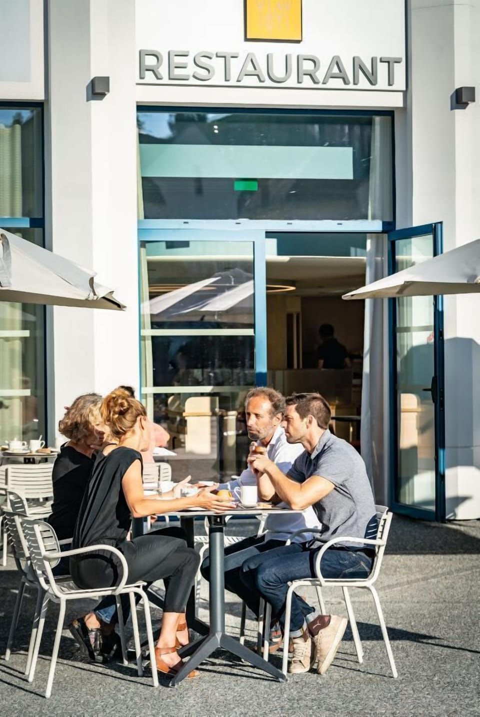 Enjoy meals outside!