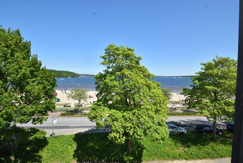 Beach/ocean view