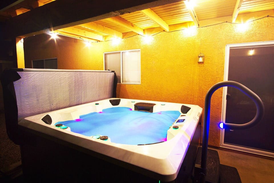 Spacious backyard with Hot Tub, Grill, and Mountain Views