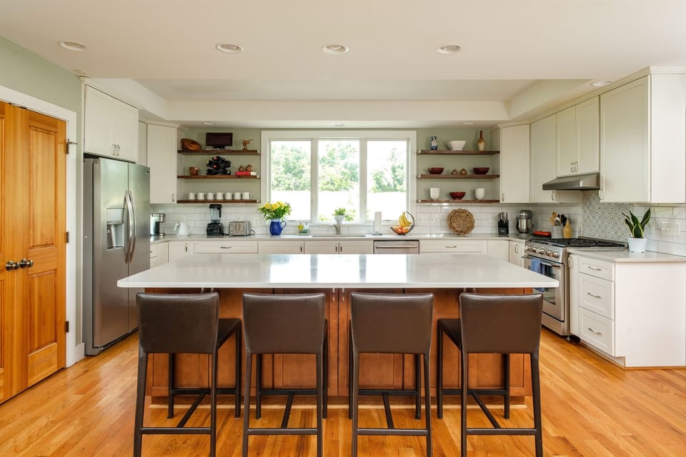 Kitchen Island with plenty of bar stool seating