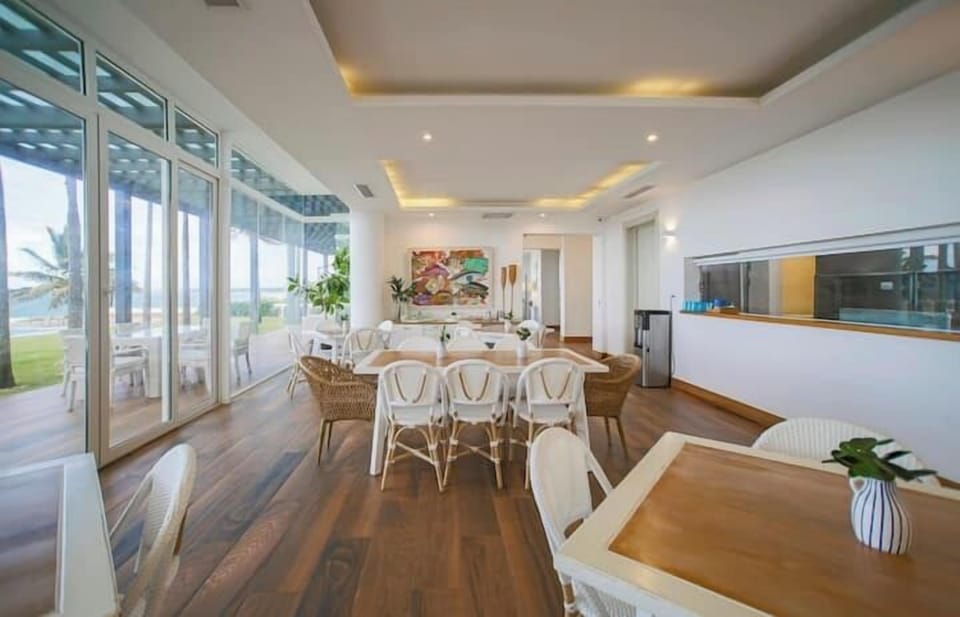 Dining Room | Casa Estefania
