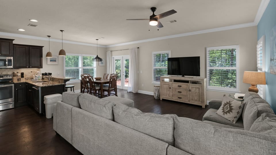 Blue Mar Main Living Area