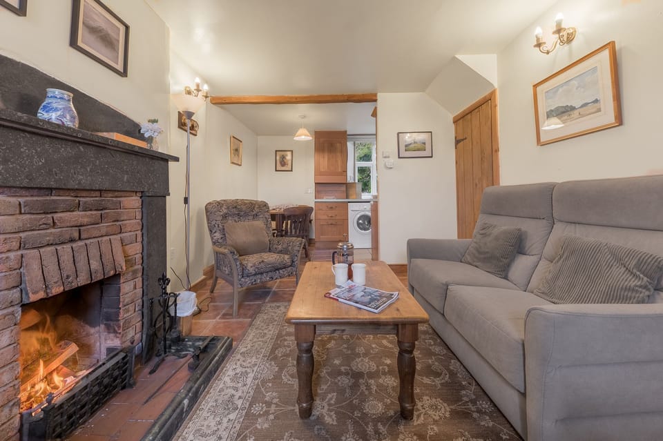 Rose Bank Cottage sitting room with log fire