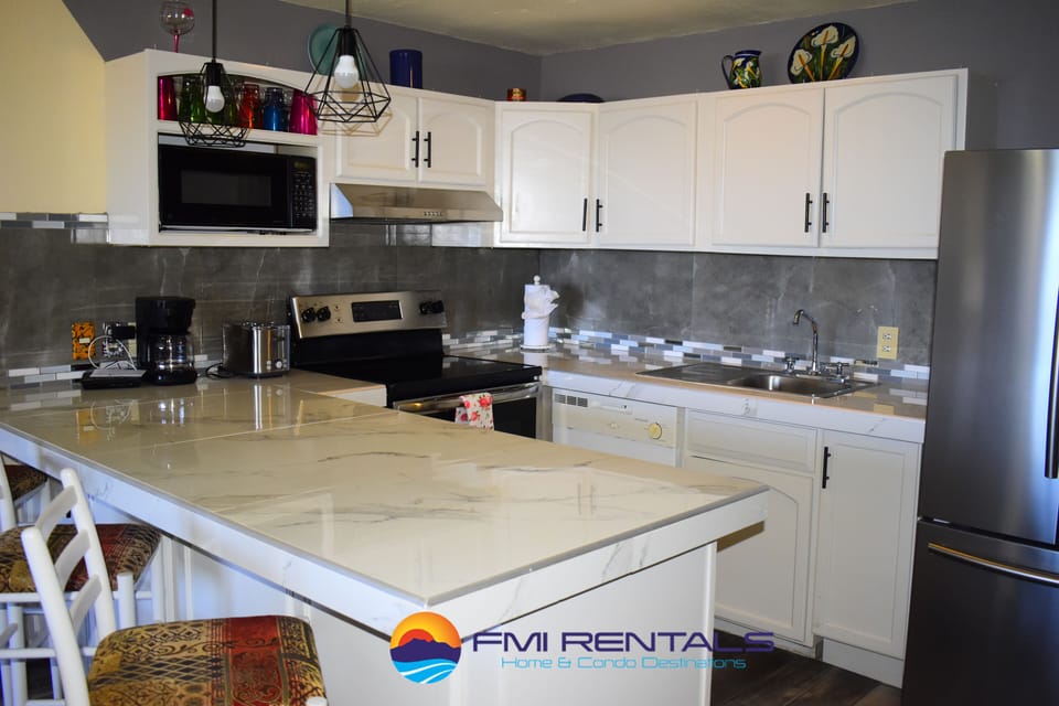 Beautiful kitchen with tile counter top