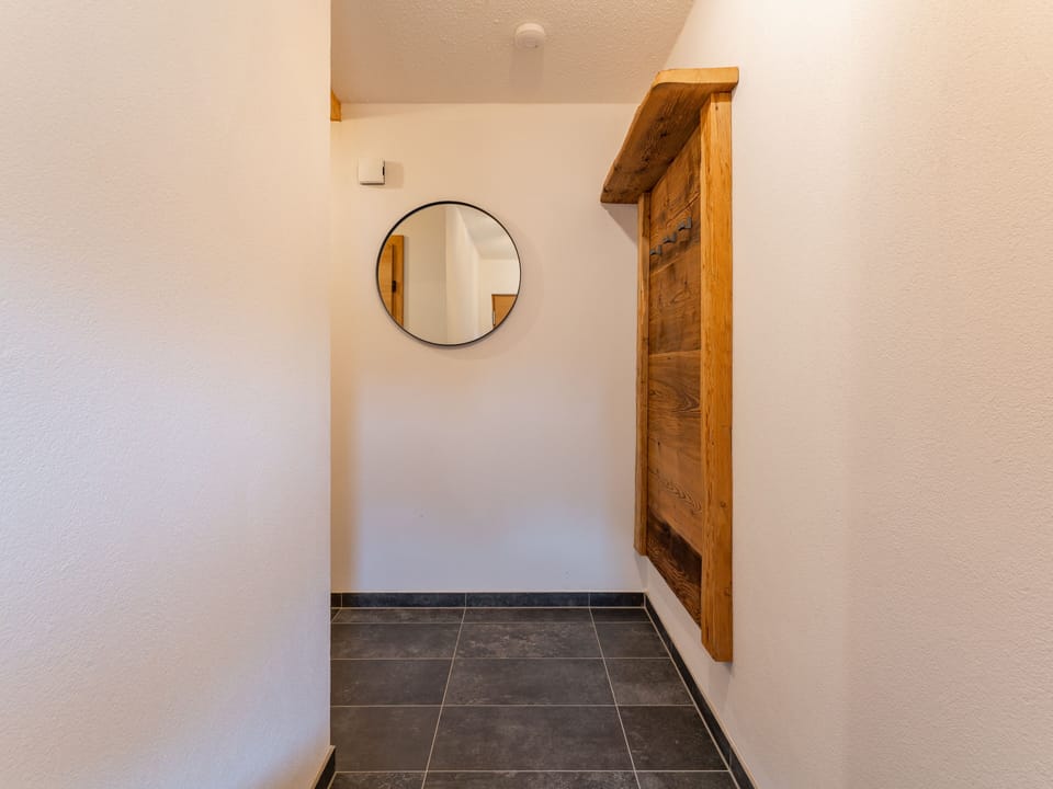 Entrance / Reception