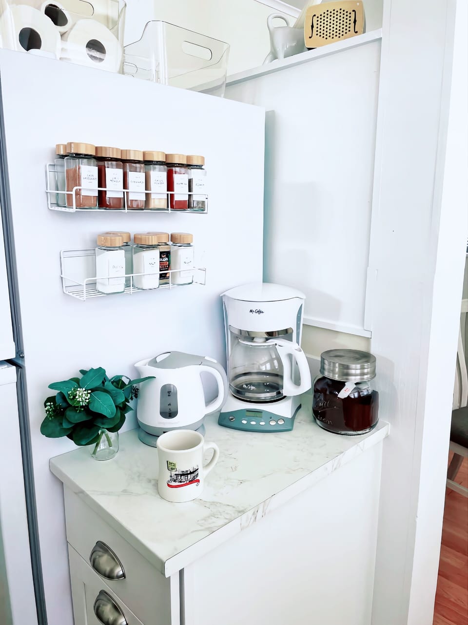 Coffee/Tea station for that perfect morning (or night) cup. 