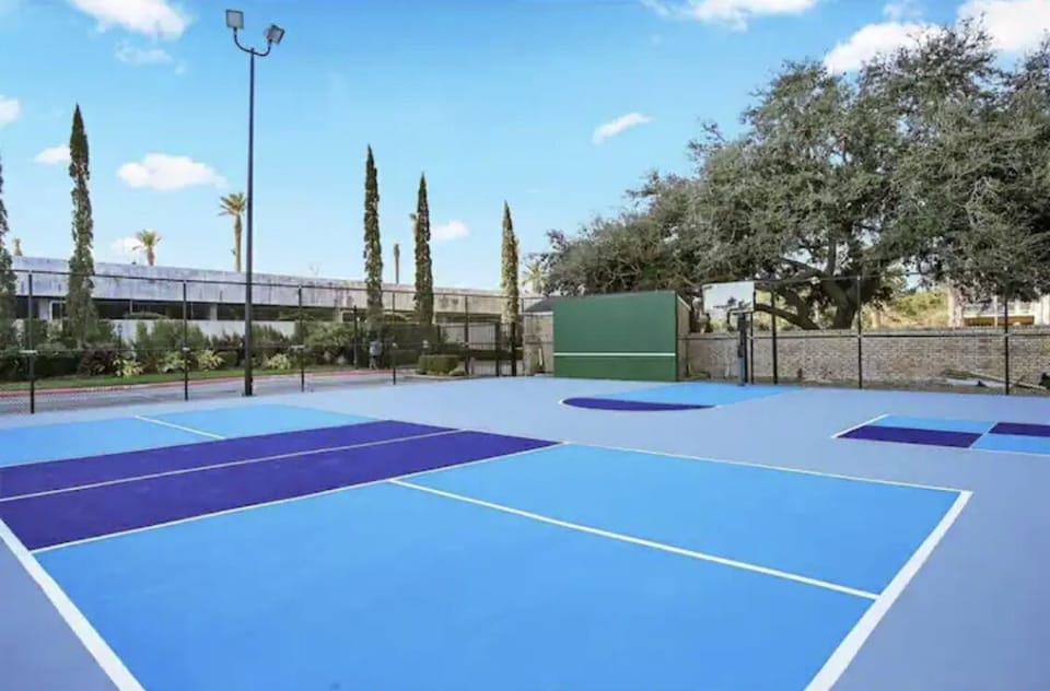 Sport court