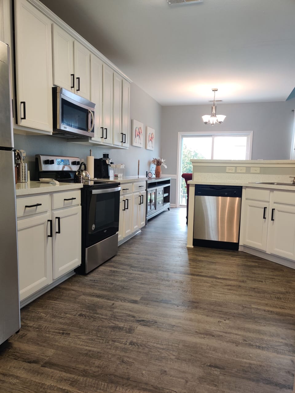 Spacious and Fully Stocked Kitchen 