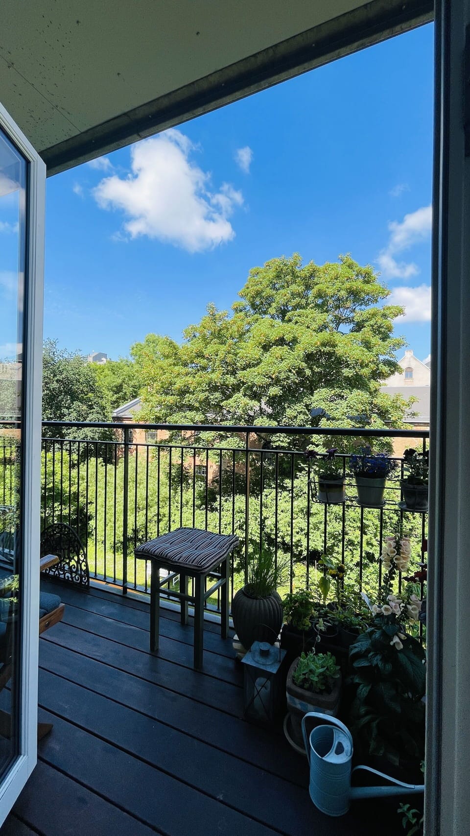 Balcony / Terrace / Patio, Building Exterior, Outdoor