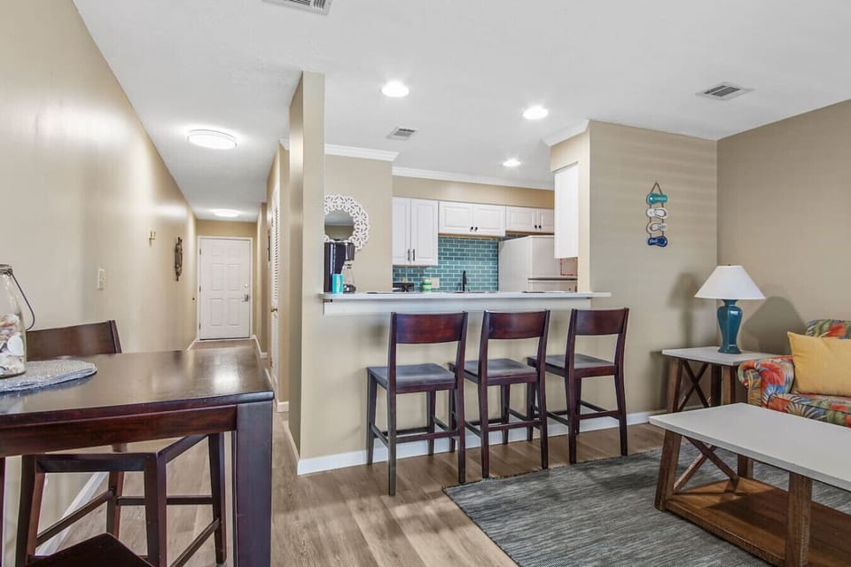 Dining Area and bar seating