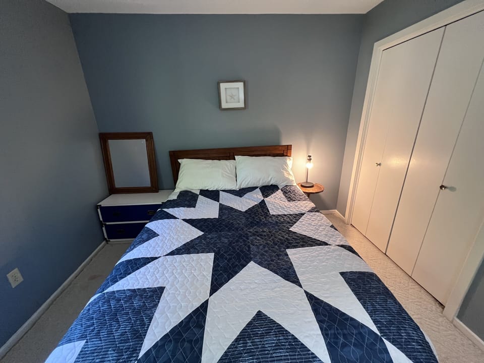 Queen Bedroom