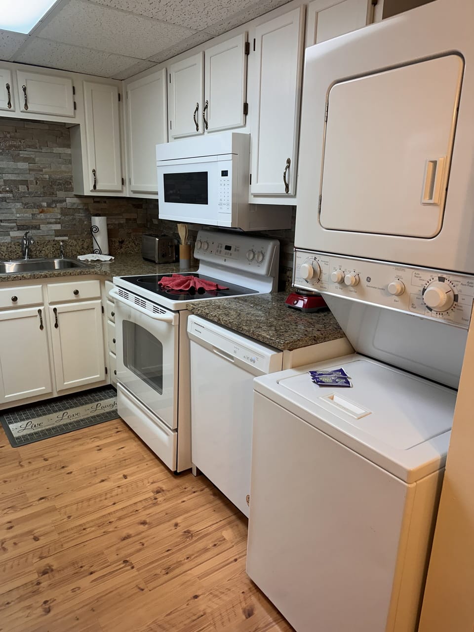 Indoors, Appliance, Washer, Microwave, Oven