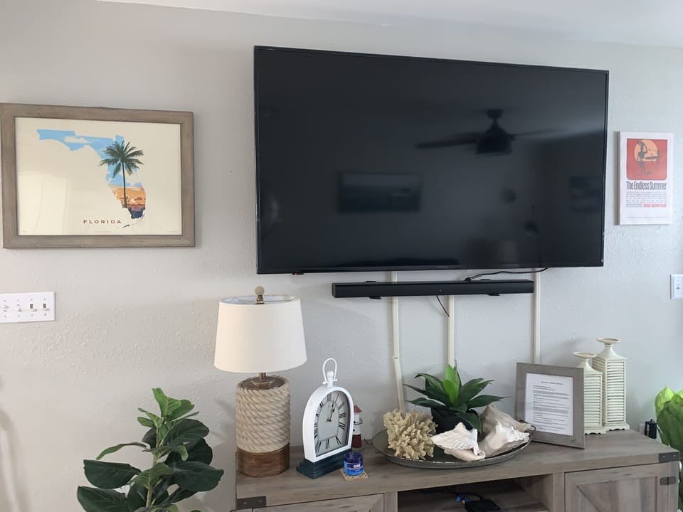 70” smart tv