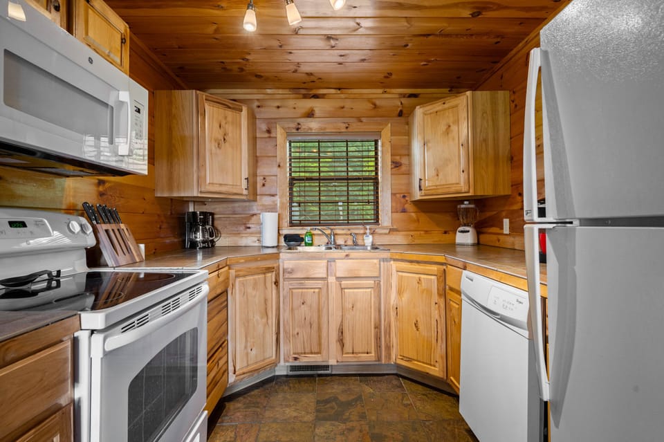 A kitchen where you can prepare and serve your favorite home cooked meals. 