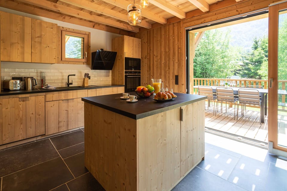 Fully equipped kitchen for cooking up a storm