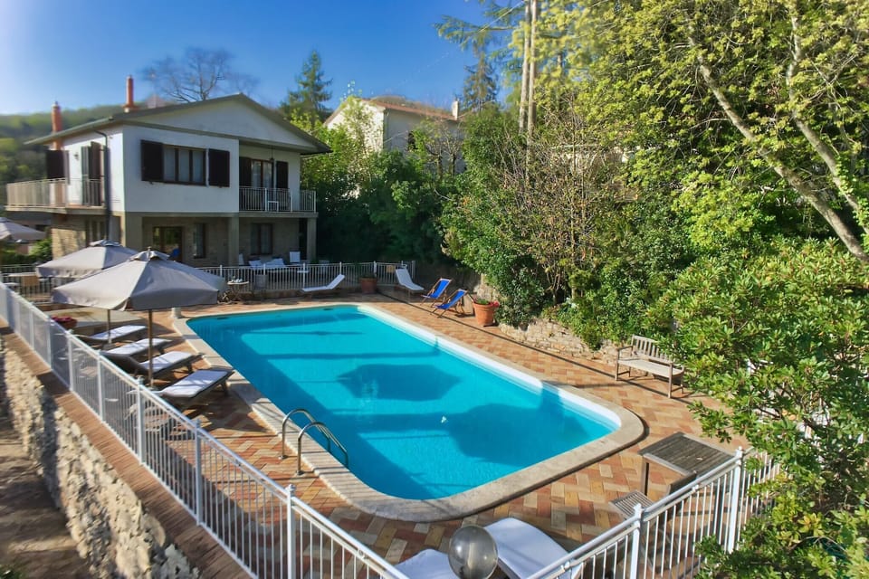 Holiday Home Swimming Pool