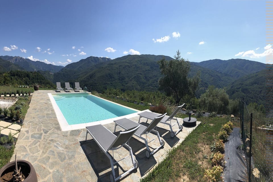 Holiday Home Swimming Pool