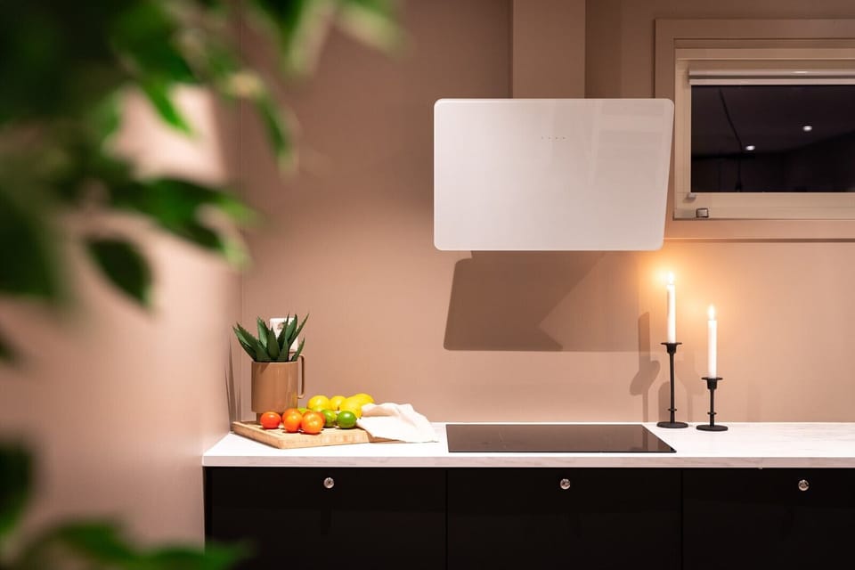 Luxurious cottage outside Bergen with Jacuzzi - Spa,  boat and kayak rental House in Vestland