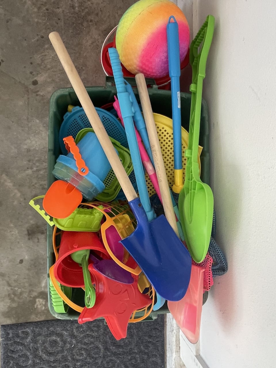 Beach toys