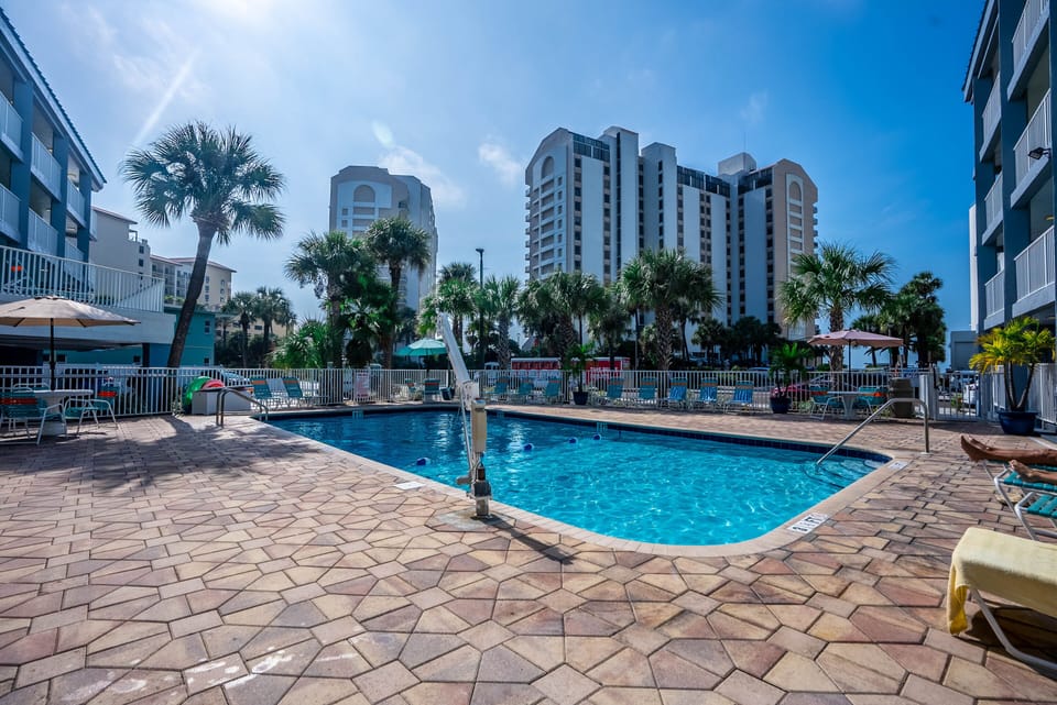 Heated pool, open year-round! 