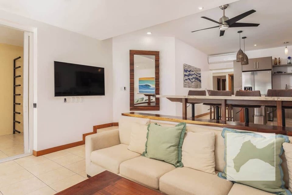 
Smart TV, fast Wi-Fi, and comfy couches to unwind