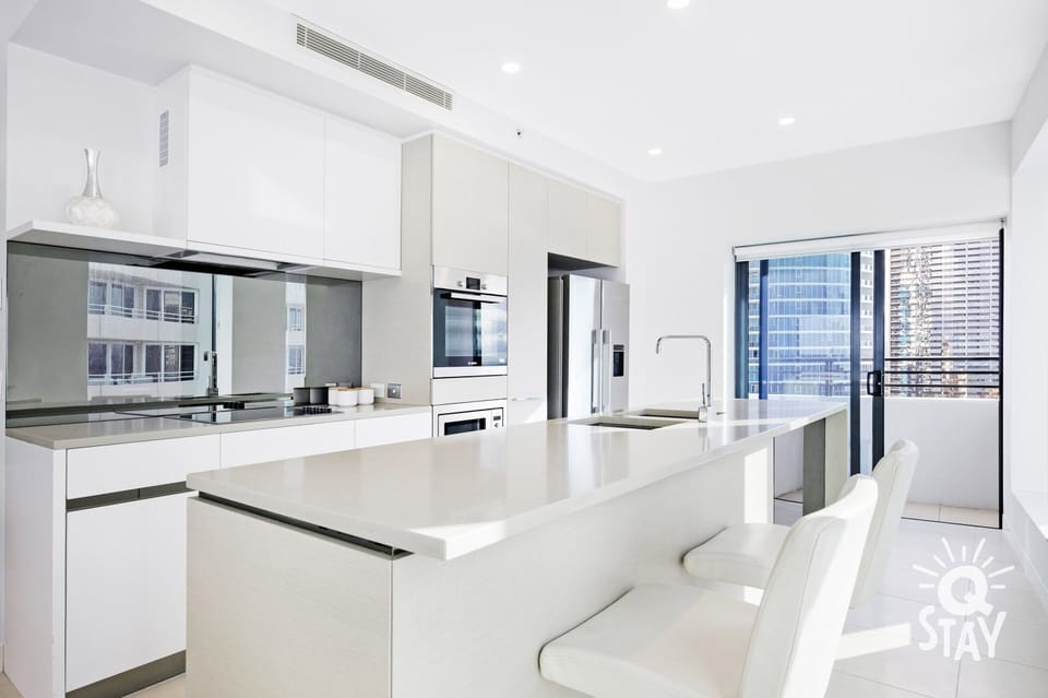 Fully equipped modern kitchen 🍽