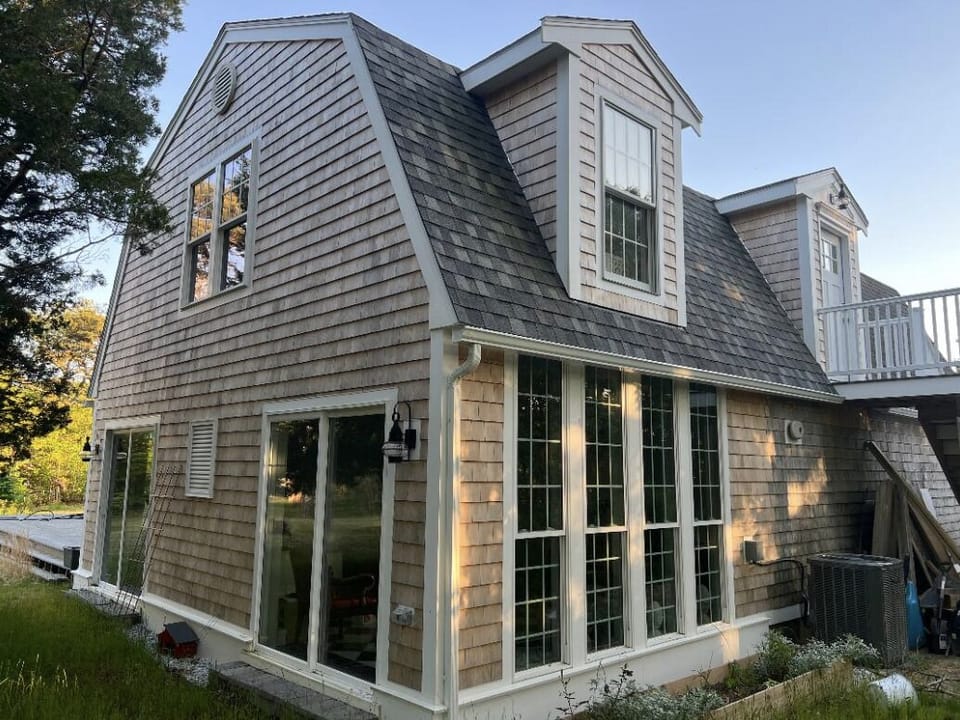 Outside view of the gable apartment entrance
