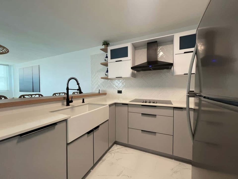 Fully renovated kitchen