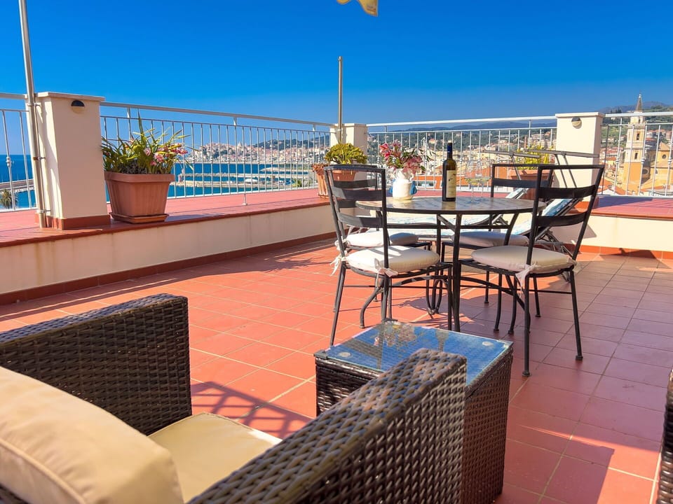 Balcony / Terrace / Patio, Scenic View
