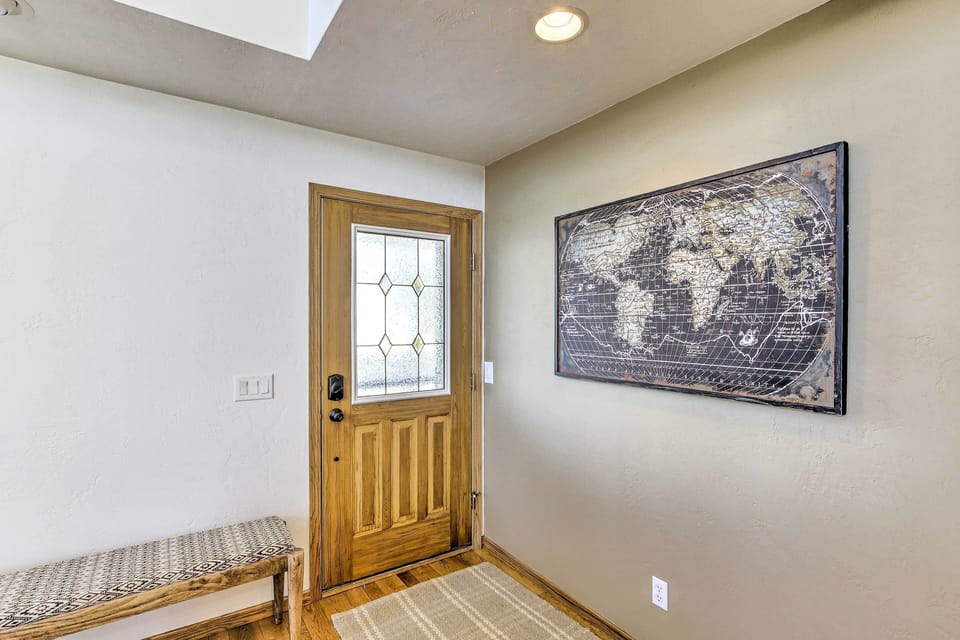 Front Entrance | Keyless Entry