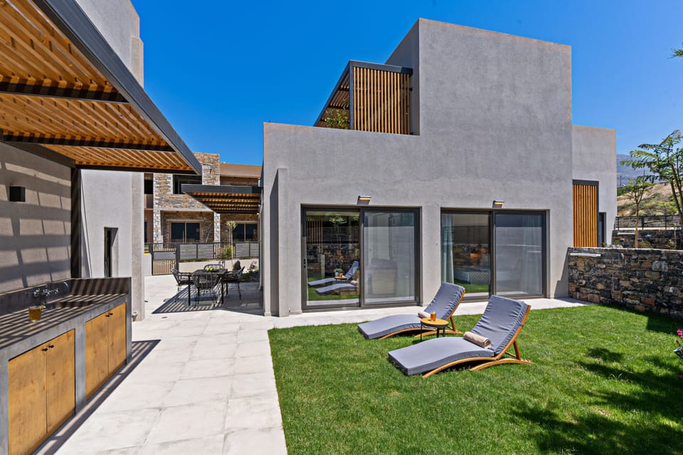 Outdoor dining area for culinary moments.