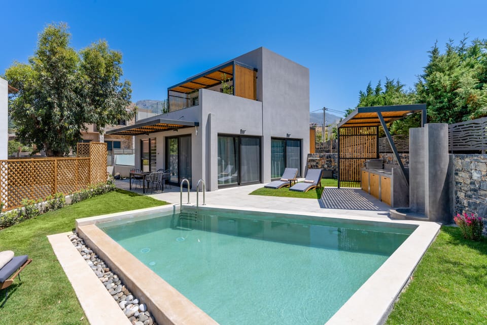 Paligremnos Residence with a sensory driven design private pool.