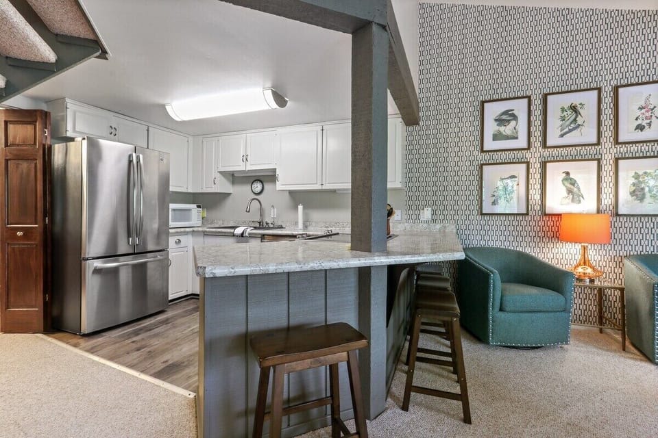 Fully equipped kitchen, drip coffee maker